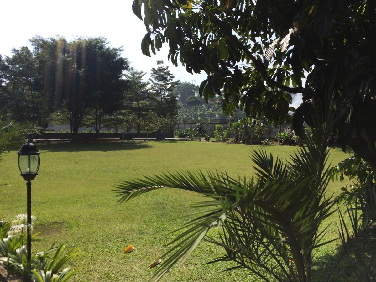 Nite & Day Mdc Puncak - Gadog Hotel Bogor Eksteriør billede