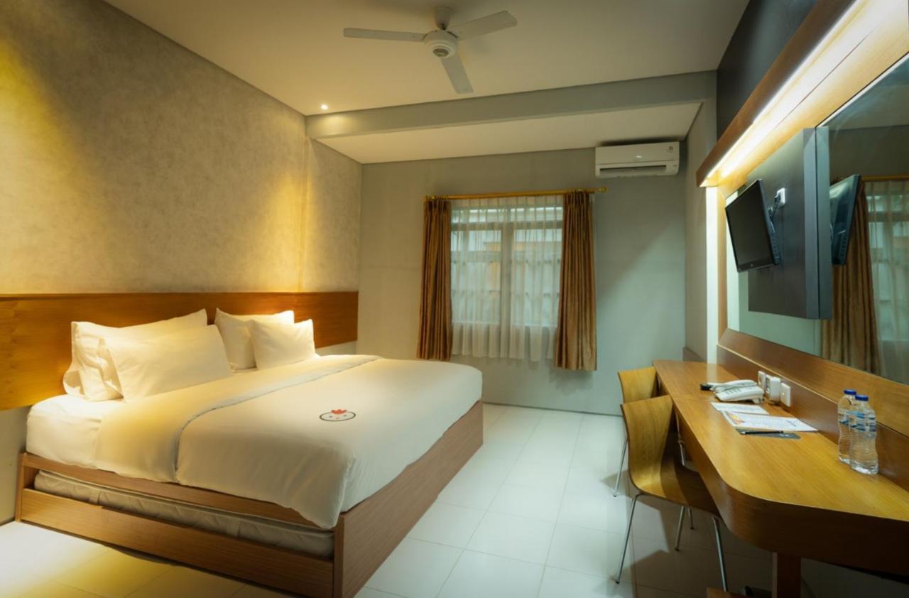 Nite & Day Mdc Puncak - Gadog Hotel Bogor Eksteriør billede